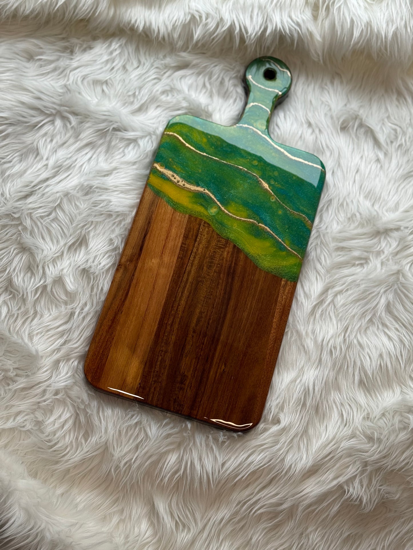 Luxury Resin Charcuterie Board – Handmade | Food Safe | Heat Resistant